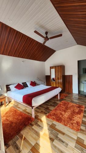 chardham resort guptakashi