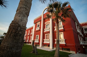 grand hotel le chateau