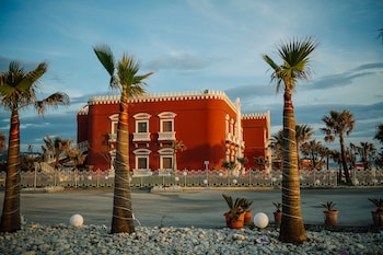 grand hotel le chateau