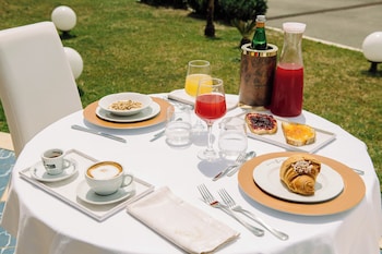 grand hotel le chateau