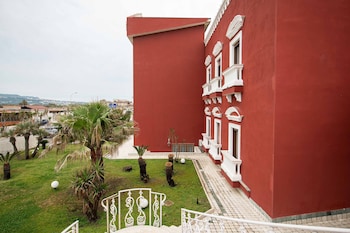 grand hotel le chateau