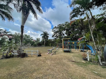 graceland resort tayabas quezon