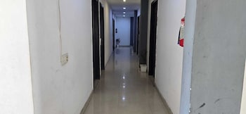hotel the grand stay