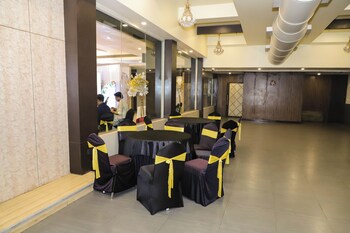 hotel devanshi and banquets by classy stay