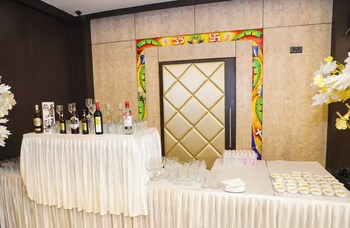 hotel devanshi and banquets by classy stay