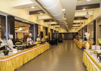 hotel devanshi and banquets by classy stay