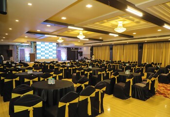 hotel devanshi and banquets by classy stay