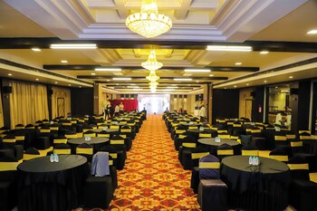 hotel devanshi and banquets by classy stay