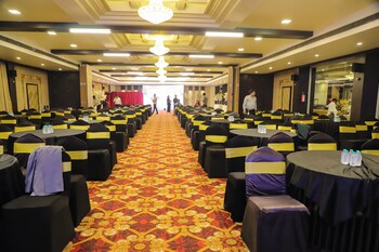 hotel devanshi and banquets by classy stay