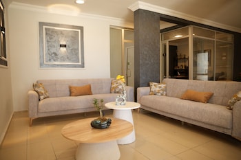 Quatro Life Hotel,,0 star