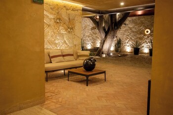 Hotel Boutique 7 Casa Laurel,,2 star