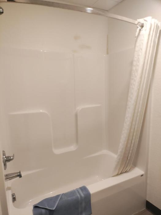 the grove inn and suites