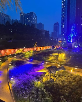 intercity hotel guangzhou chimelong wanbo sihai city