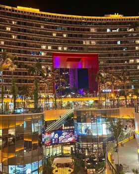 intercity hotel guangzhou chimelong wanbo sihai city