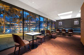 intercity hotel guangzhou chimelong wanbo sihai city