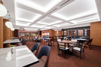 intercity hotel guangzhou chimelong wanbo sihai city