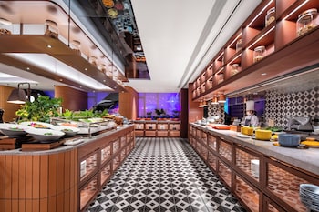 intercity hotel guangzhou chimelong wanbo sihai city
