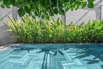 Cam On Beach 4-Bedroom Pool Villa,,4 star