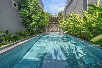 cam on beach 4 bedroom pool villa