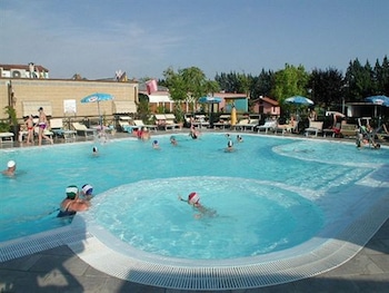 camping village torre pendente