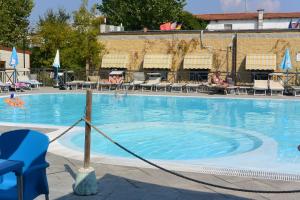 camping village torre pendente