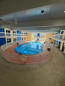 rockfalls inn and suite
