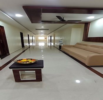 hotel royal plazha