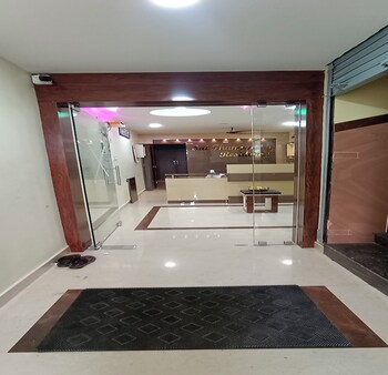 hotel royal plazha