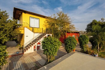 alaya stays krishna serenity suite