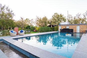 alaya stays krishna serenity suite