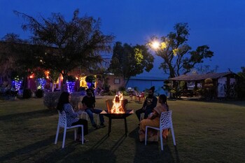 alaya stays krishna serenity suite