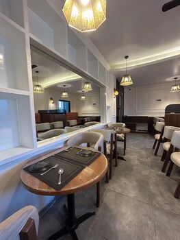 hotel chaufula garden lodging