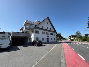 Living By Maier Altach,,2 star