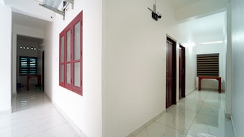 neo stayza hotel trivandrum near padmanabhaswamy temple and trivandrum central railway station