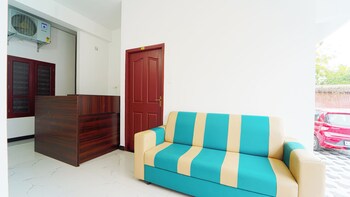 neo stayza hotel trivandrum near padmanabhaswamy temple and trivandrum central railway station