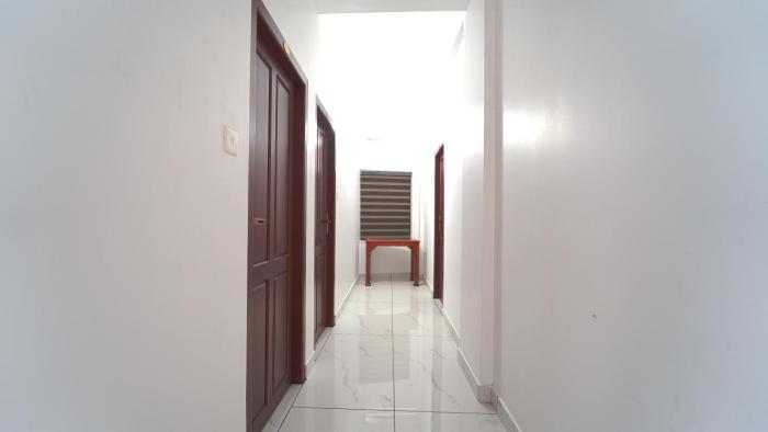 neo stayza hotel trivandrum near padmanabhaswamy temple and trivandrum central railway station