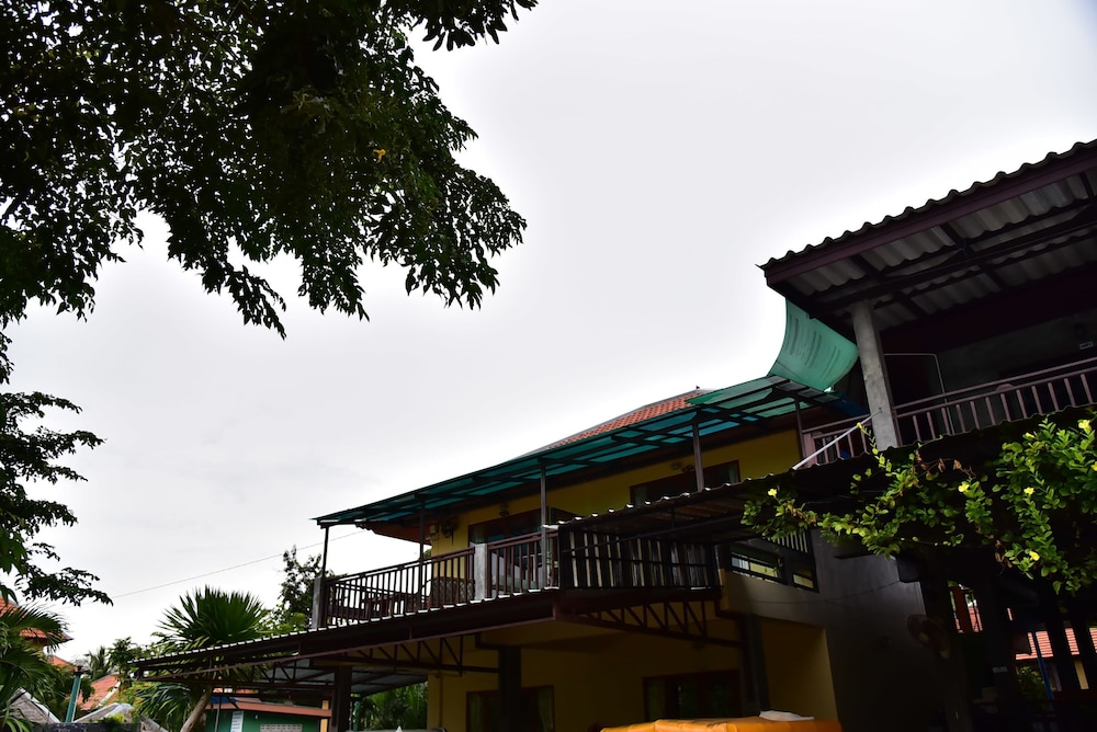 sd beach resort