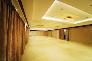the saffron hotel