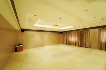 the saffron hotel