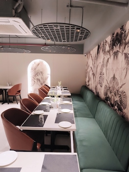the saffron hotel