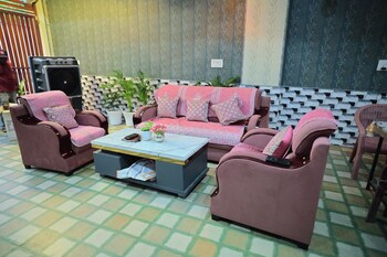 hotel siyaram ashray