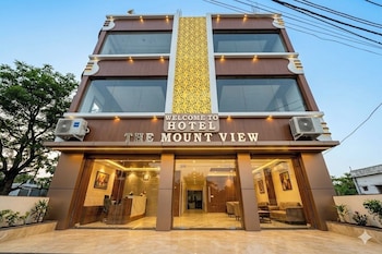 The Mount View,,3 star