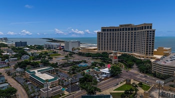 hotel biloxi