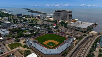 hotel biloxi