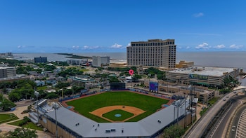 hotel biloxi