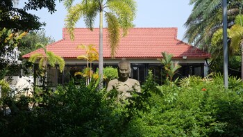 stc hotel school