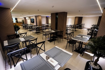alhijrah view 2 hotel