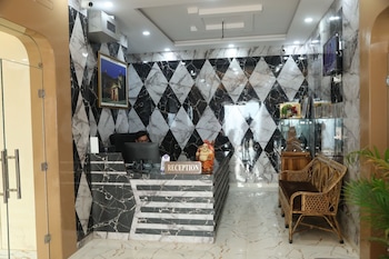 Hotel Radha Vallabh,,2 star
