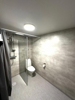 Attic Hostel,,2 star