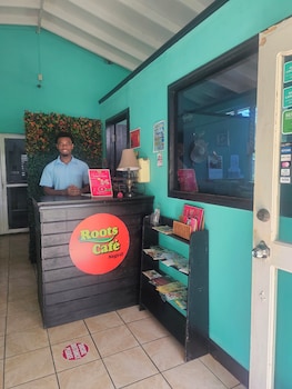 roots cafe negril